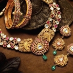 antique-gold-jewellery-collections