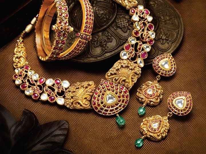 Jewelry For Diwali