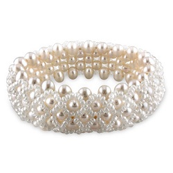 pearl-bracelets
