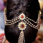 bun-hairstyle-for-wedding