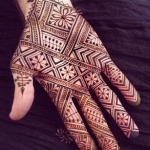 Lines and Patterns Mehendi Design