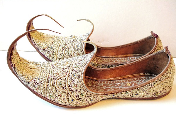 pakistani juttis