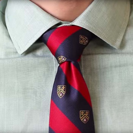 Windsor Knot