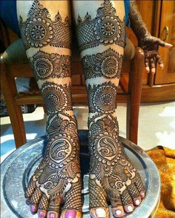 Bridal Mehendi For Feet