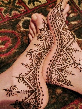 Moroccan Mehendi Border Design