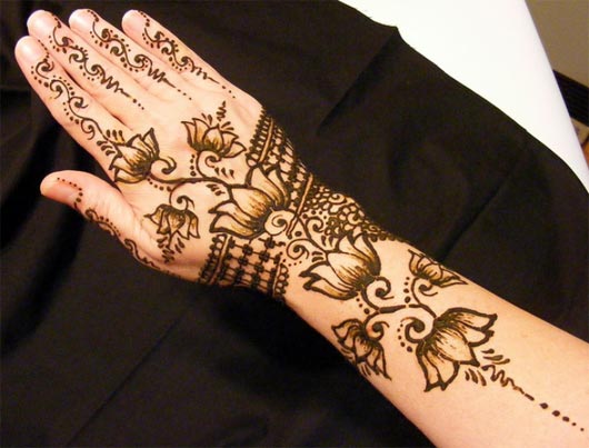 Unveiling The Latest Trend In Unique Mehndi Designs For Girls | HerZindagi