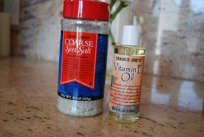 Coconut oil And sea salt scrub