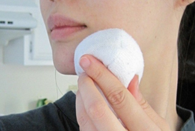 Hot Compress For Acne