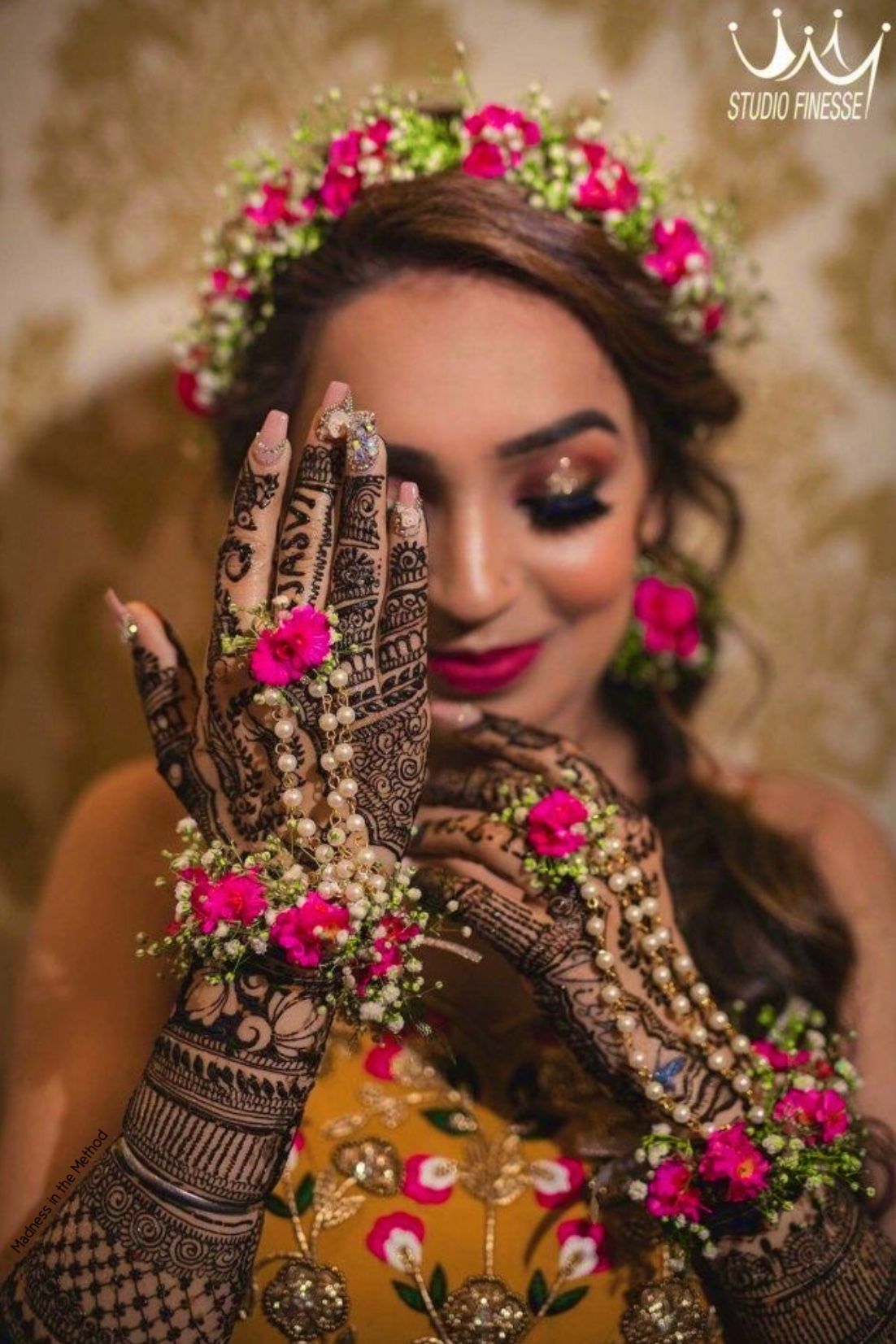 Easy & elegant bridal nail art//Indian bridal nail art ideas \ Fashion  Alert - YouTube