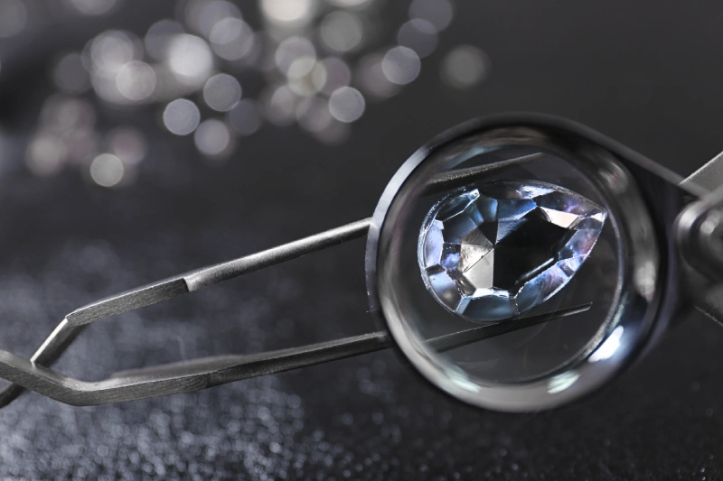 Lab-grown diamonds vs. diamond imitations