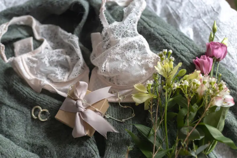 Matching Lace Sets